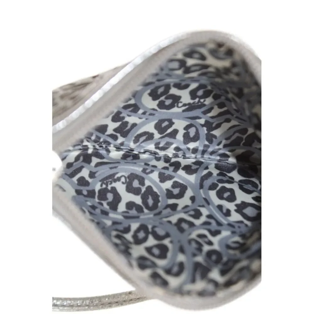 Coach Womens Poppy Embossed Leather Zippered Wristlet Silver